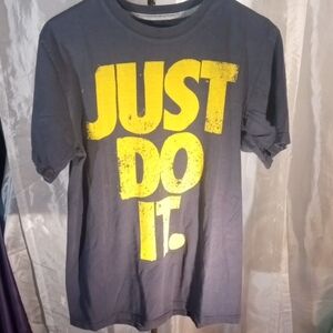 Nike Kids Charcoal Tee with Vibrant Yellow Graphic